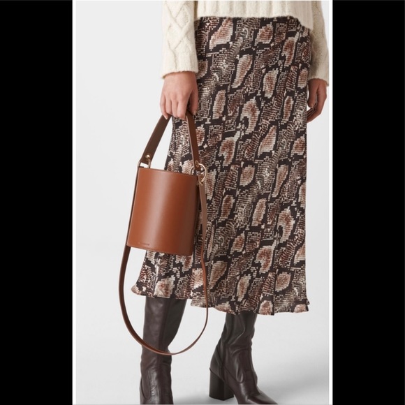 Whistles Bucket Bag - Picture 9 of 10